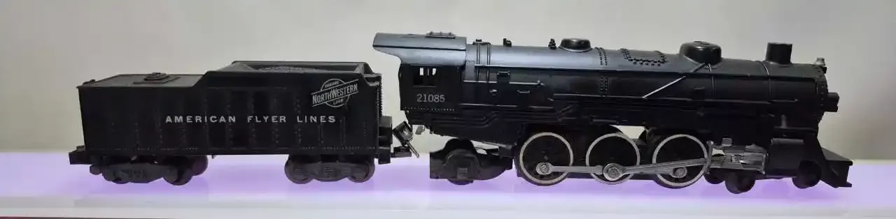 American Flyer AF21085 S Gauge CNW 4-6-2 Steam Engine Road Number 21085