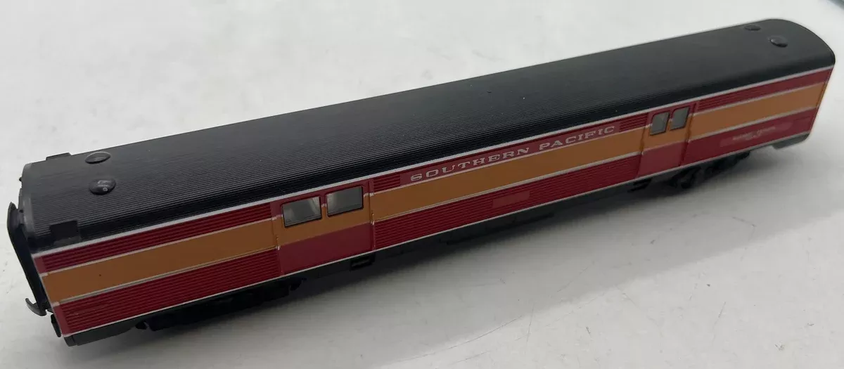 Athearn SP-REA Southern Pacific SP passenger car HO Scale Like New