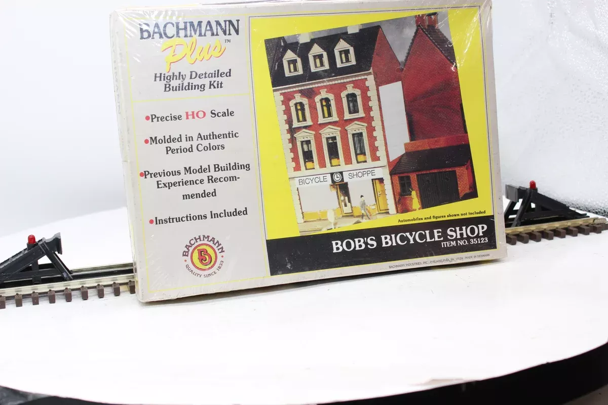 Bachmann 35123 Bob's Bicycle Shop Plus HO Scale NEW