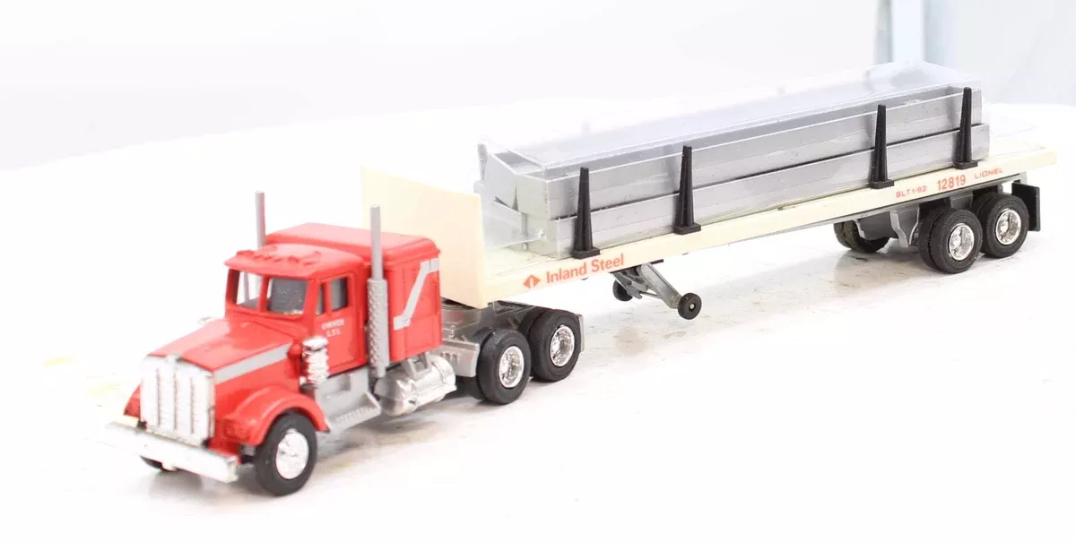 Lionel 6-12819 INLAND STEEL Flatbed Tractor Trailer W/Stakes #12819 O Scale Like New
