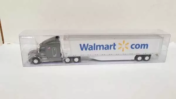 Peterbilt 579 Sleeper Cab Tractor with 53' Dry Van Trailer - Assembled (734-46614)
