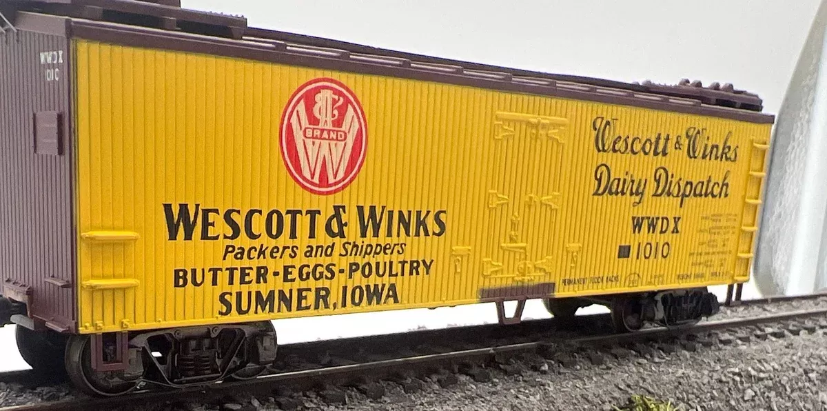 Walthers 932-2478 WWDX Wood Reefer Wescott & Winks Dairy Despatch HO Scale Like New